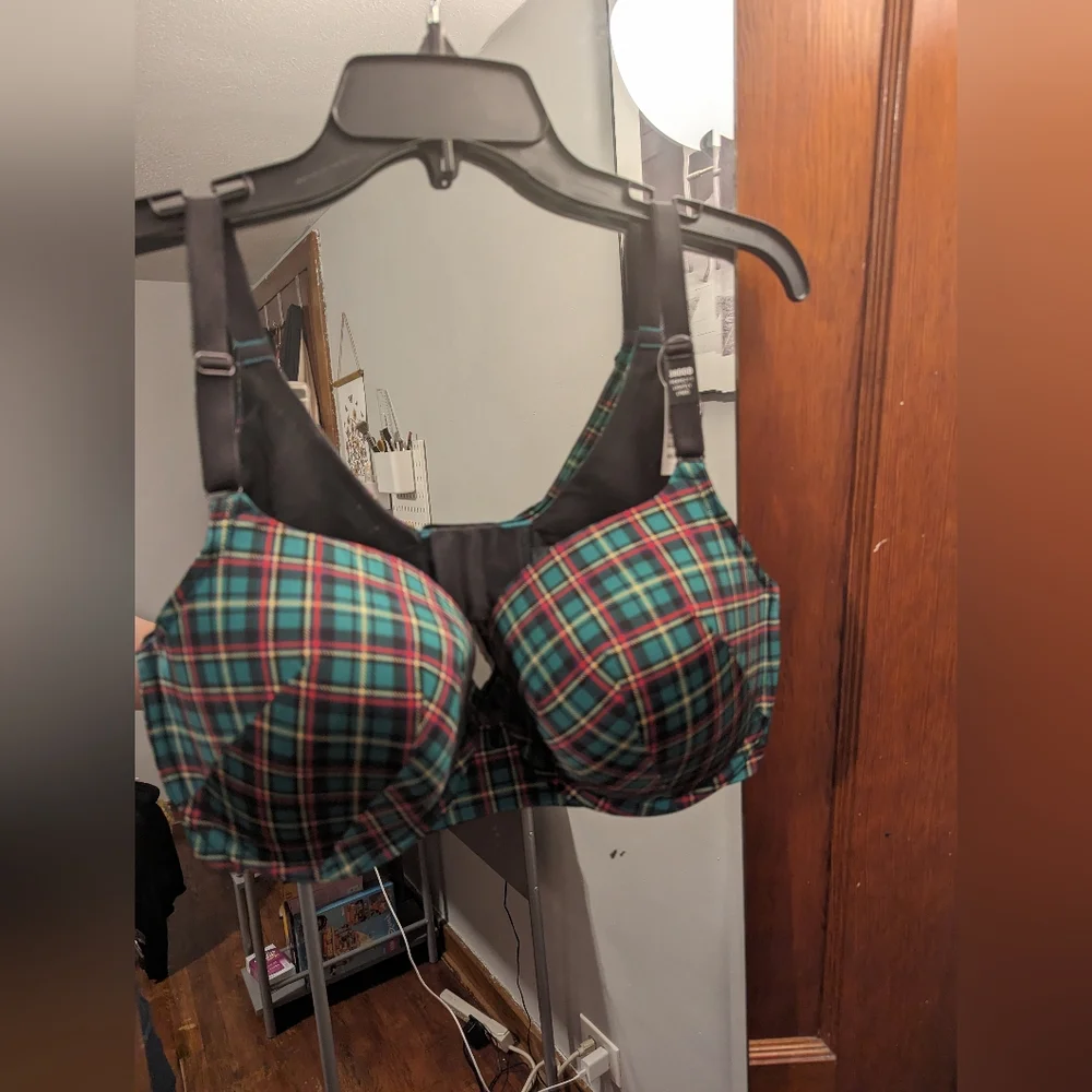 Torrid NWT T-shirt lightly lined 360 back smoothing bra 38DDD - Picture 6 of 11